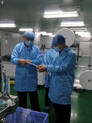 汕尾醫(yī)用口罩企業(yè)順利通過省藥監(jiān)局GMP體系核查，技術(shù)服務(wù)彰顯行業(yè)典范
